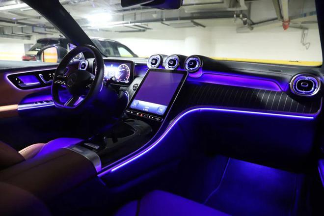 全新奔驰GLC 300 L 4MATIC 豪华型 7座价格_奔驰glc300七座报价及图片_奔驰GLC 300 L 4MATIC 豪华型 7座评测