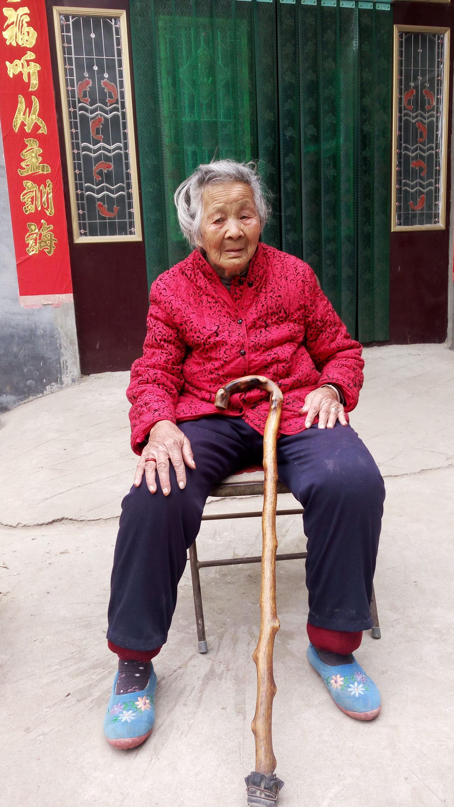 98年出生的你今年到底多大? 98年出生的你今年到底多大?