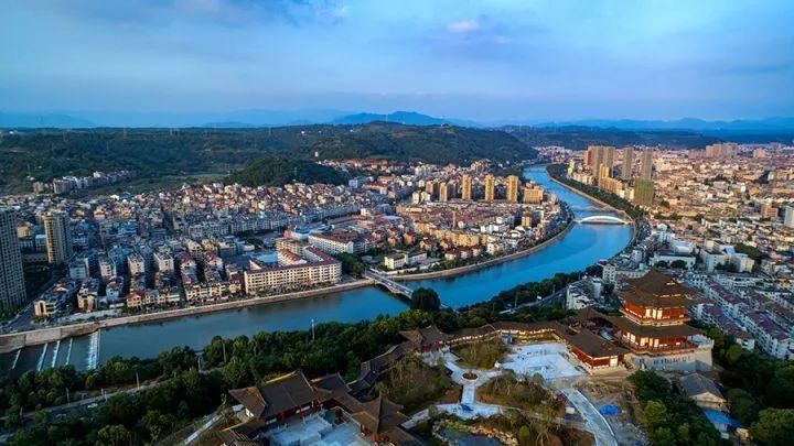 菲华网论坛到底能帮你解决哪些实际问题？