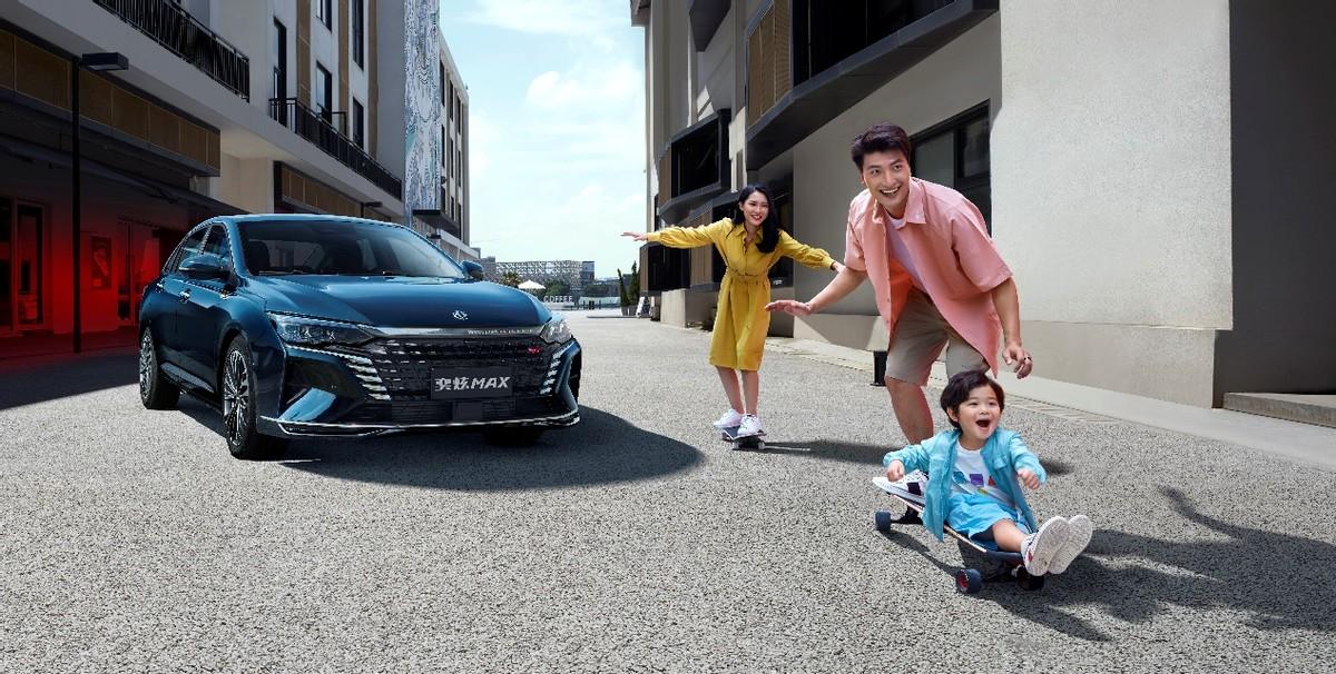 想不花钱解锁猫咪视频VIP功能？这个神秘社区到底怎么玩？