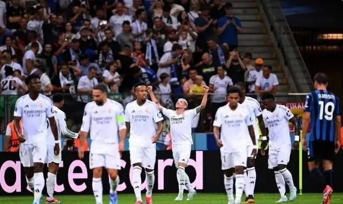 巴萨当年是怎么把皇马打成筛子的? 巴萨当年是怎么把皇马打成筛子的?