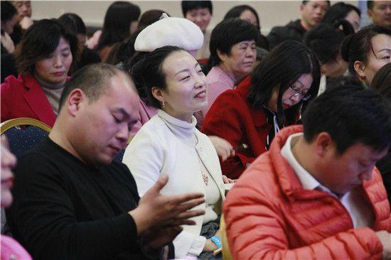 梅尔坎这货到底怎么打才能过？