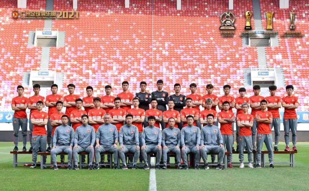 亚冠东亚区最新积分榜，海港连升3名，泰山绝平，中超big3均晋级