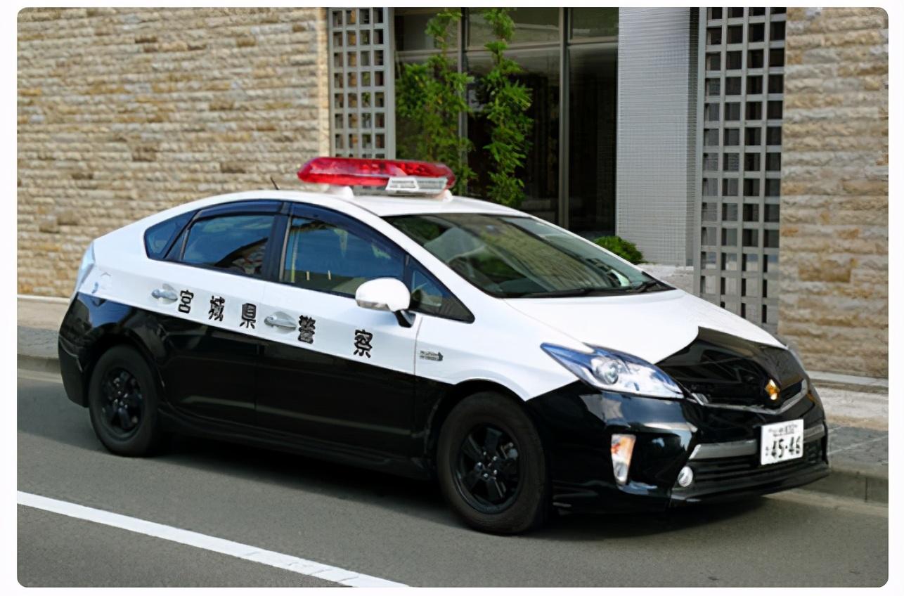 梦见自己扎辫子预示什么?心理学与星象学双维解析5大命运转折 梦见自己扎辫子预示什么?心理学与星象学双维解析5大命运转折