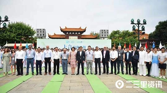 刚来珀斯找不到组织？华人论坛到底该怎么用？