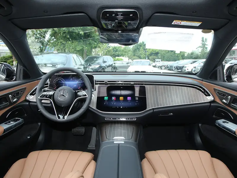 北京地区奔驰E级特价出售，优惠14.4万！赶快行动