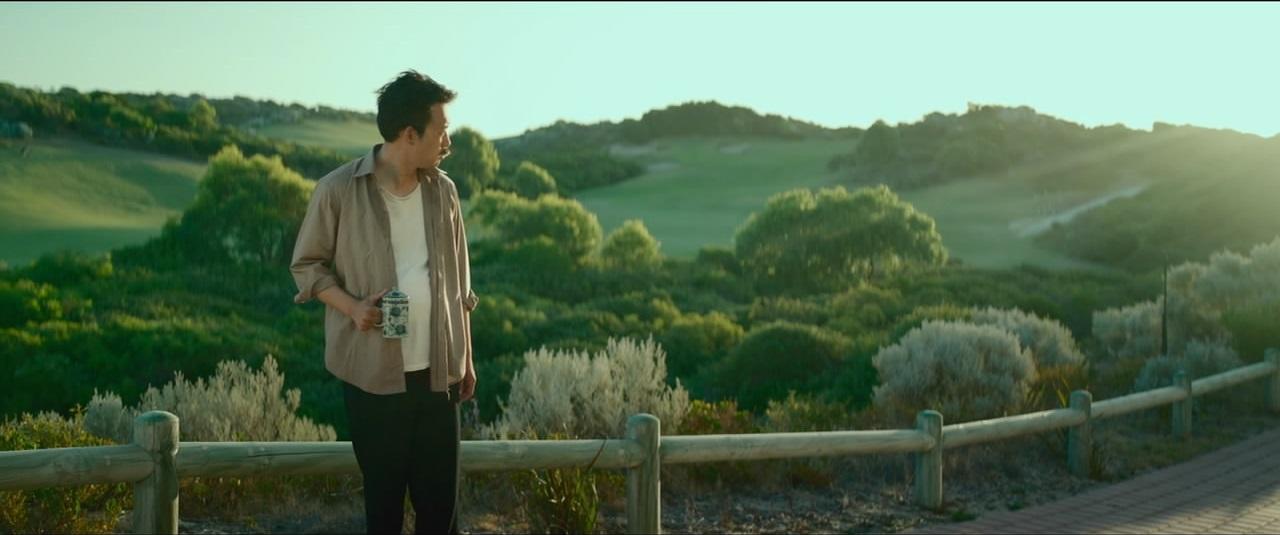 梦见外国人预示发财？2025年吉兆解析与转运指南