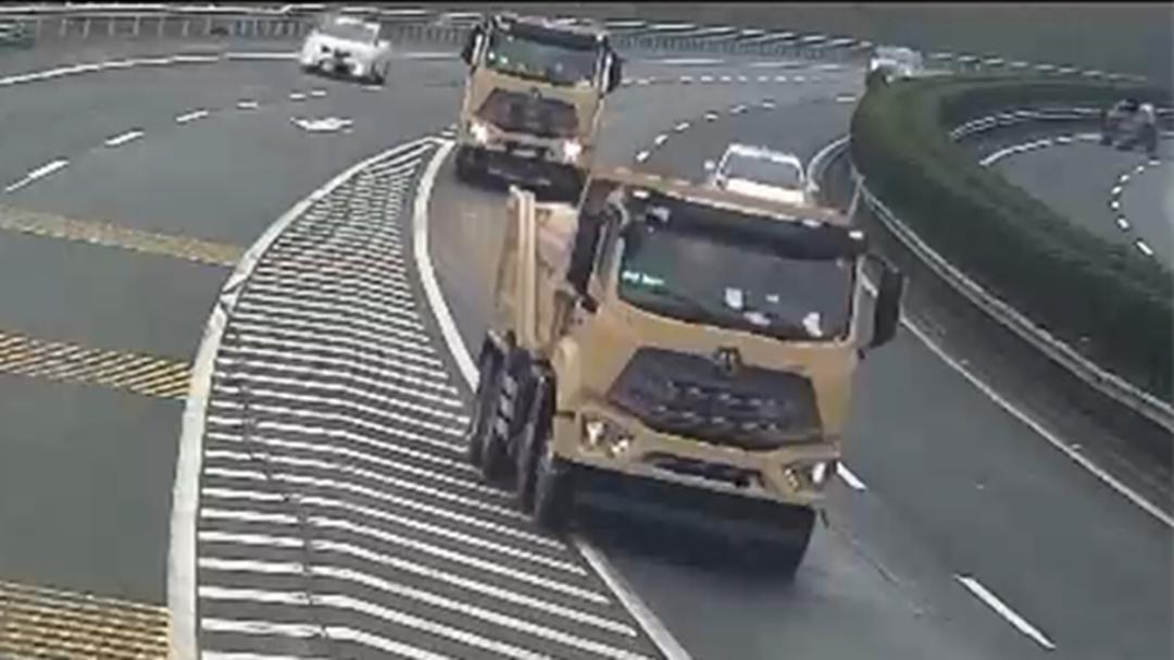 高速上错过出口能倒车吗？