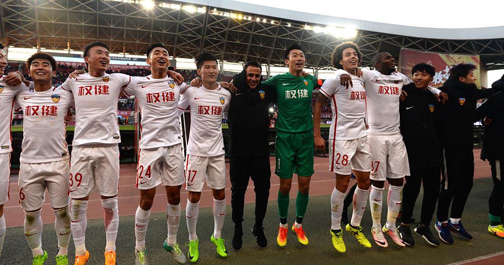 山东鲁能vs广州富力，新手如何快速看懂门道？