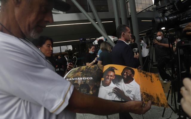 贝利为什么要睡在 天上 ？垂直公墓真的能住人吗？