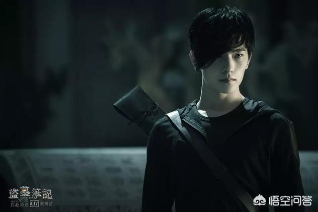 张起灵理想女友形象是怎样的？从原作细节看适配他的性格特质