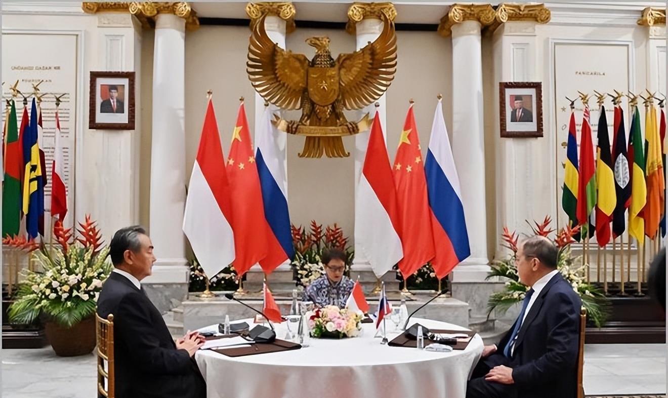 在印尼如何找到靠谱的华人交流论坛? 在印尼如何找到靠谱的华人交流论坛?