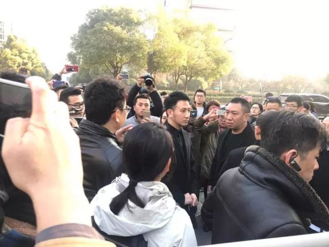 朱小贞八字面相_朱小贞面相特征如何？