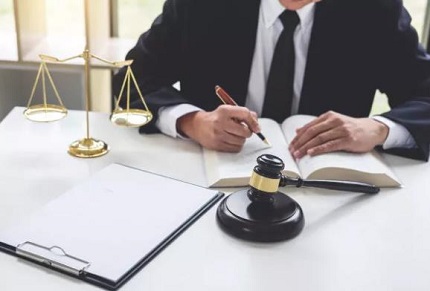 刑事案件律师哪个好:权威指南帮助你做出明智选择 刑事案件律师哪个好:权威指南帮助你做出明智选择