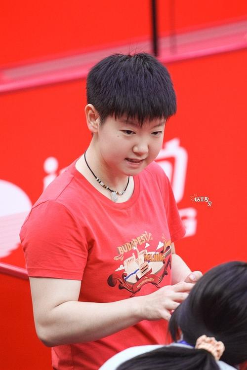 孙颖莎个人信息_她的身高是多少？