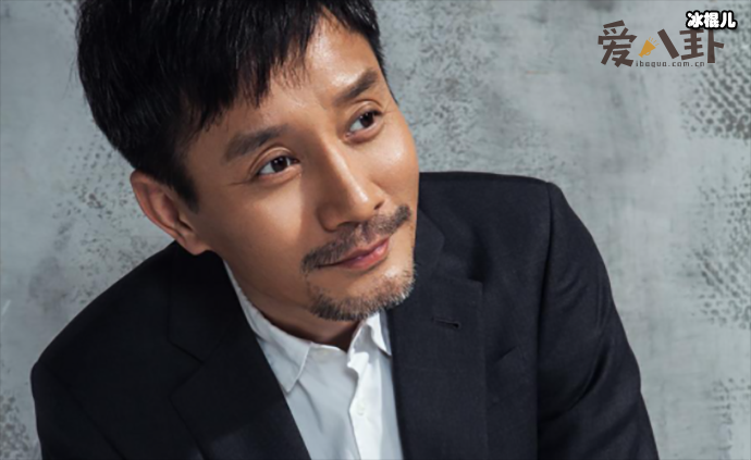 江珊现任丈夫是田小洁吗