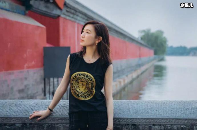 佘诗曼辱华照片