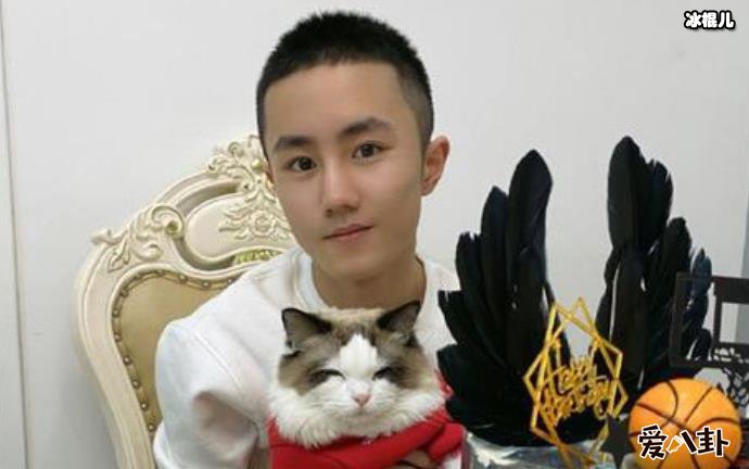 徐凌晨父母是谁