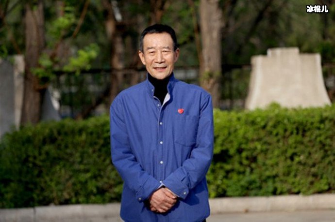 李雪健在话剧中演林彪