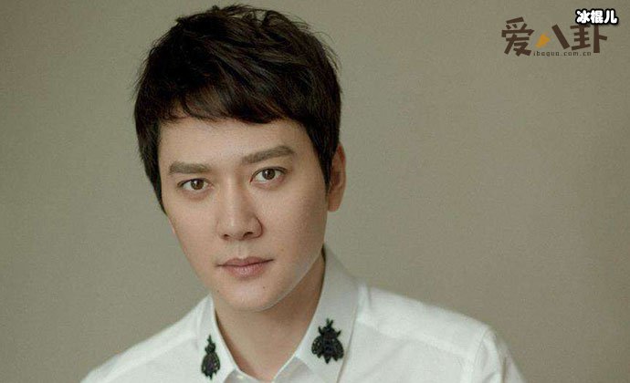 冯绍峰家里有钱吗