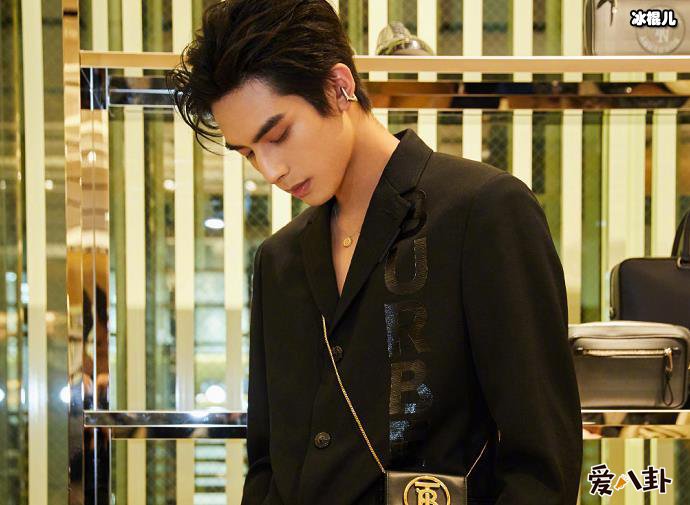 宋威龙女友是谁