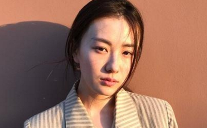 王丽语今年多大了