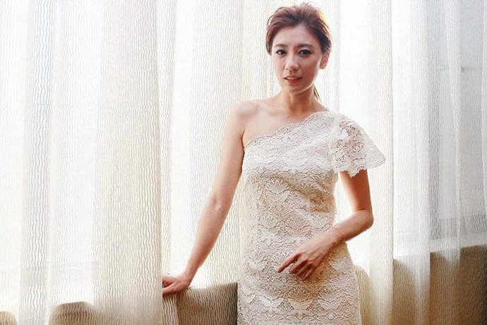 黄磊贾静雯早年八卦曝光