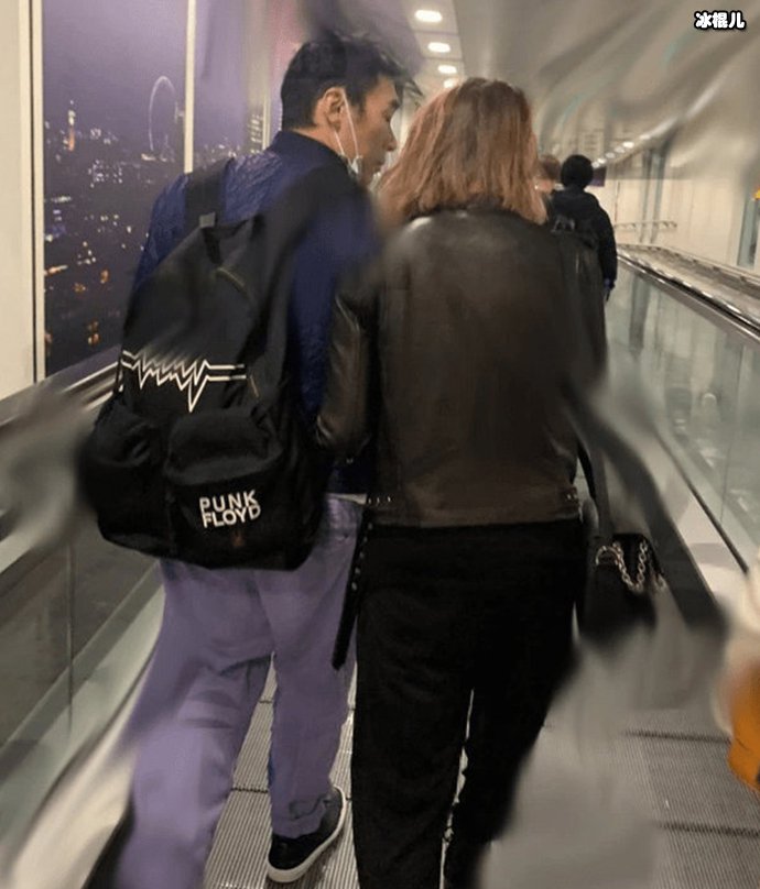 出轨后夫妻首次合体