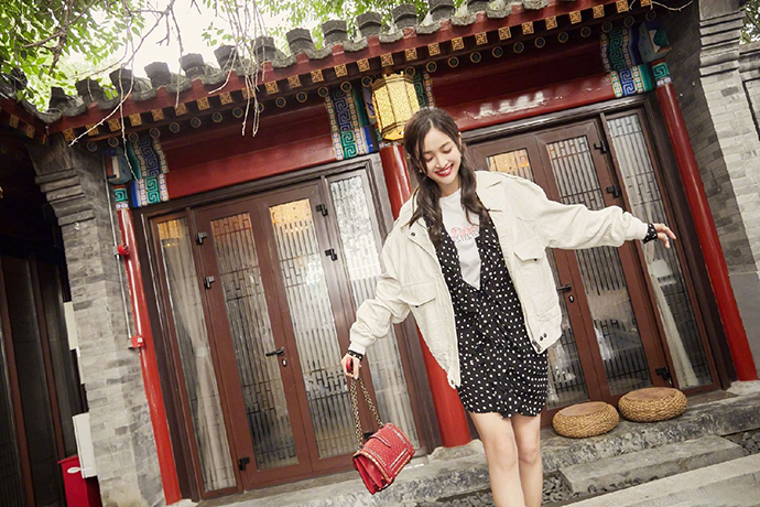 海南富婆吴宣仪家里有多有钱