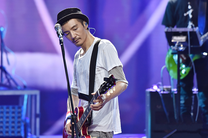 朴树在节目中坦言自己很缺钱