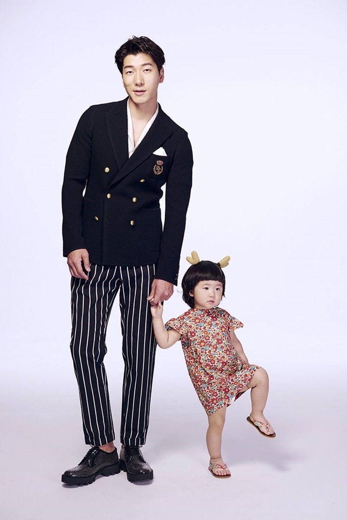 张亮为蓝台挡枪