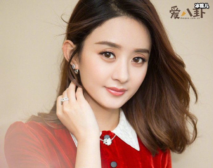 赵丽颖为什么叫劈叉女星