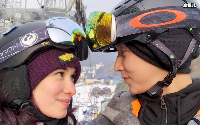 卢靖姗韩庚一起滑雪