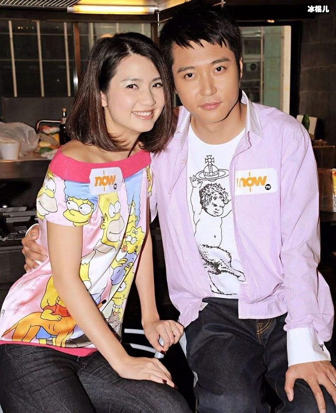 洪欣和张丹峰的恋情一直以来就不被圈内好友看好