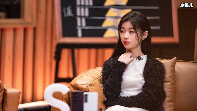 声生不息中单依纯唱了什么歌