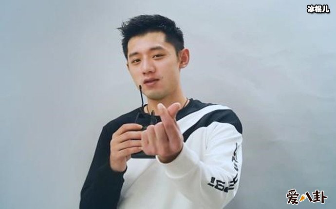 张继科接受采访