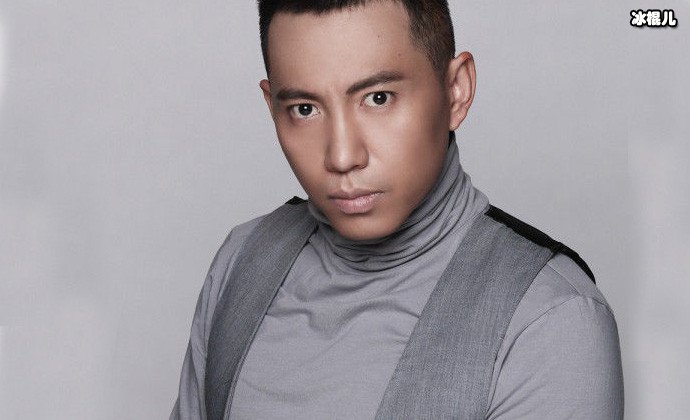 谷智鑫拍戏坠马险瘫痪