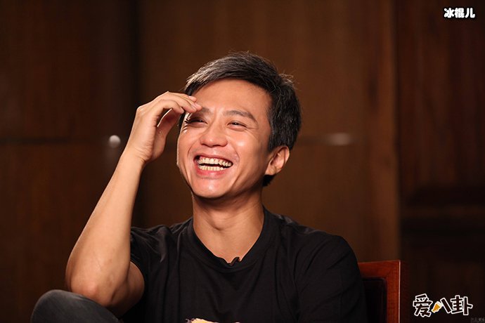 邓超家庭背景强大是真的吗