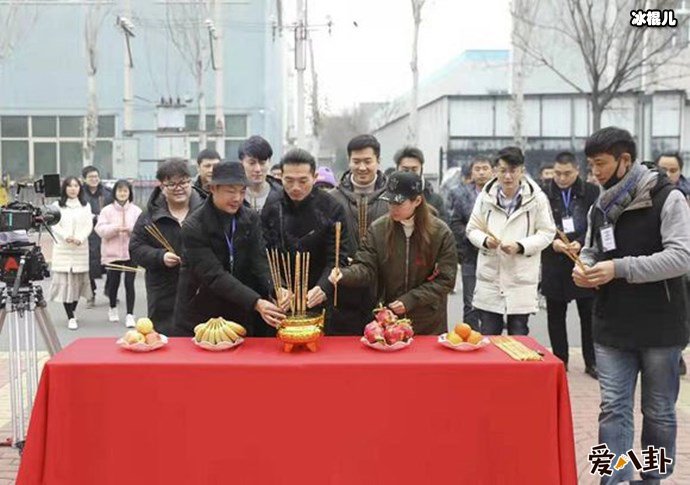 疯人院也疯狂开拍现场