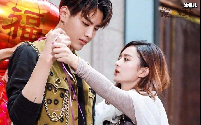 赵丽颖吴亦凡曾经在一起过