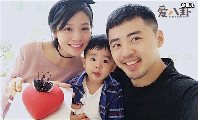 曹帅和黄英一家