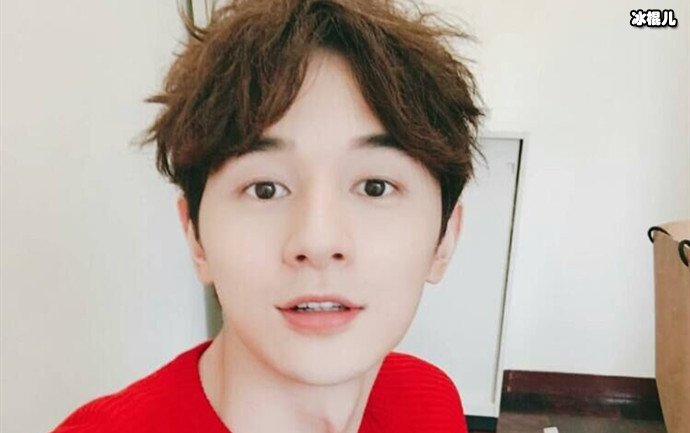 张轩睿个人资料简介，八块腹肌散发的青春荷尔蒙