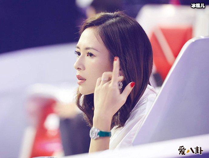 孟美岐章子怡互关