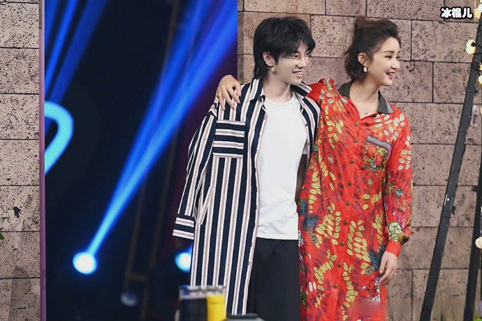 张歆艺爆料华晨宇心事