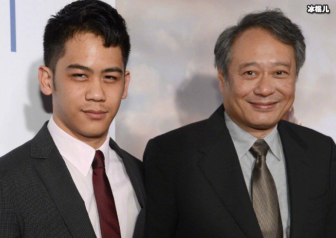 李安将执导传记片李小龙