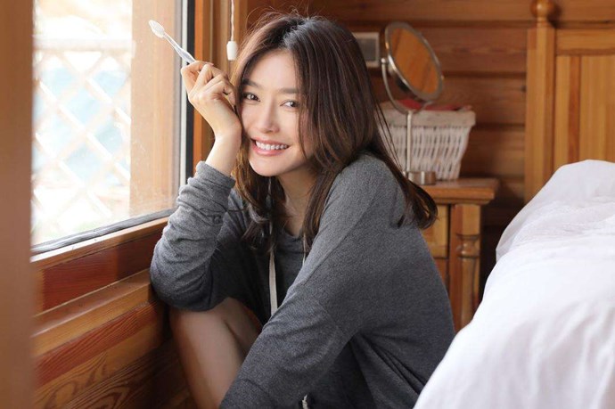 秦岚曾经和黄晓明在一起