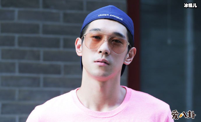 周陆啦个人资料