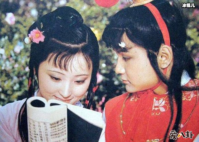 最经典的两个角色贾宝玉林黛玉