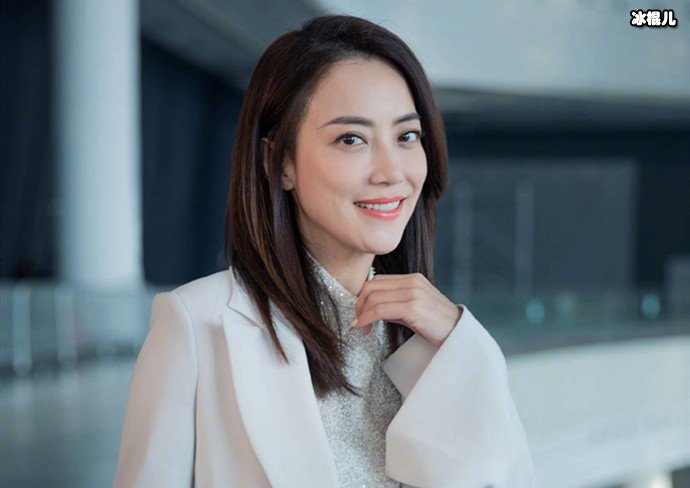 霍汶希回应谢霆锋未获金像奖提名