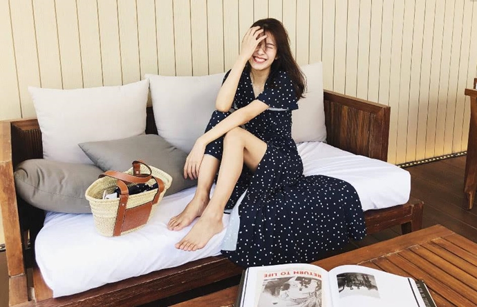 张子萱孕肚出街